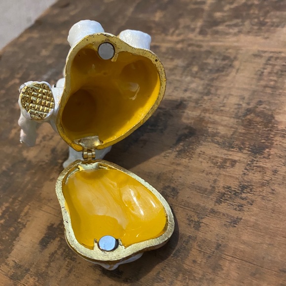 Elephant Enamel & Rhinestone Treasure Box - Picture 4 of 5